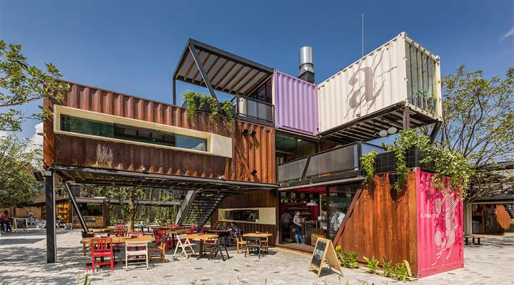 نمایی از کانتینر رستوران